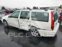 1999 Volvo V70 фото