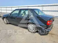 1999 Volvo S70 фото