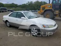 1999 Lexus ES300 фото