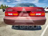 1999 Lexus ES300 photo