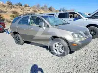 1999 Lexus RX300 photo