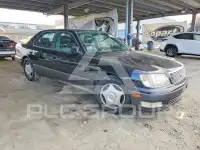 1999 Lexus LS400 фото