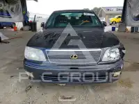 1999 Lexus LS400 фото