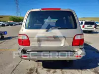 1999 Lexus LX470 photo