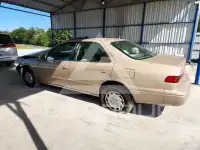 1999 Toyota CAMRY фото