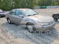 1999 Toyota CAMRY фото