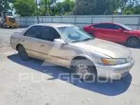1999 Toyota CAMRY фото