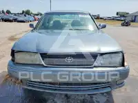 1999 Toyota AVALON photo