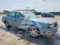 1999 Toyota AVALON photo