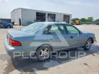 1999 Toyota AVALON photo