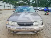 1999 Toyota AVALON photo