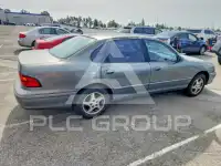1999 Toyota AVALON фото