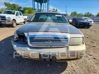 1999 Ford CROWN фото