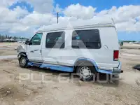 1999 Ford ECONOLINE фото