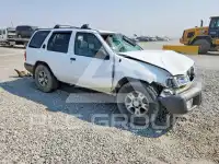 2000 Nissan PATHFINDER photo