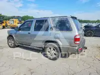 2000 Nissan PATHFINDER photo