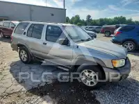 2000 Nissan PATHFINDER photo