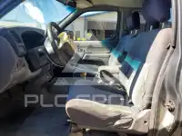 2000 Nissan FRONTIER photo