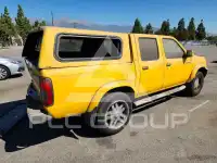 2000 Nissan FRONTIER photo