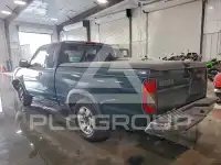 2000 Nissan FRONTIER фото