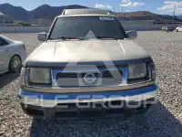 2000 Nissan FRONTIER photo