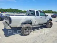 2000 Nissan FRONTIER фото
