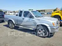 2000 Nissan FRONTIER фото