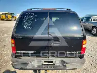 2000 Chevrolet Suburan фото