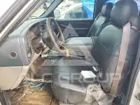 2000 Chevrolet Suburan фото