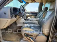 2000 Chevrolet Suburan фото