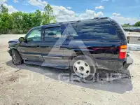 2000 Chevrolet Suburan photo