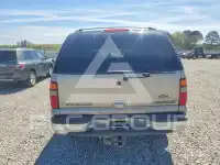 2000 Chevrolet Suburan фото