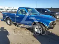 2000 Chevrolet S10 фото