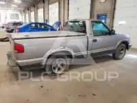 2000 Chevrolet S10 фото