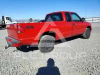 2000 Chevrolet S10 фото