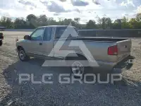 2000 Chevrolet S10 photo