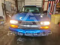 2000 Chevrolet S10 фото