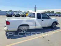 2000 Chevrolet S10 фото