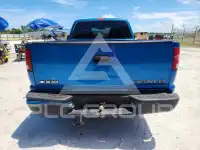 2000 Chevrolet S10 фото