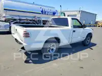 2000 Chevrolet S10 photo