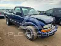 2000 Chevrolet S10 photo