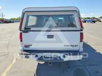 2000 Chevrolet S10 фото