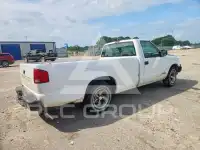 2000 Chevrolet S10 фото