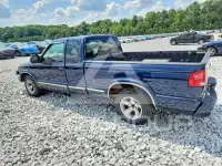 2000 Chevrolet S10 фото