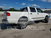 2000 Chevrolet S10 photo