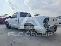 2000 Chevrolet S10 фото