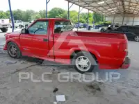 2000 Chevrolet S10 фото