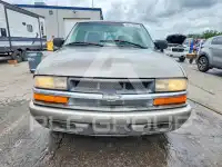 2000 Chevrolet S10 фото