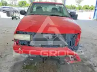2000 Chevrolet S10 фото