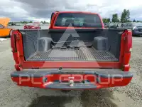 2000 Chevrolet S10 фото